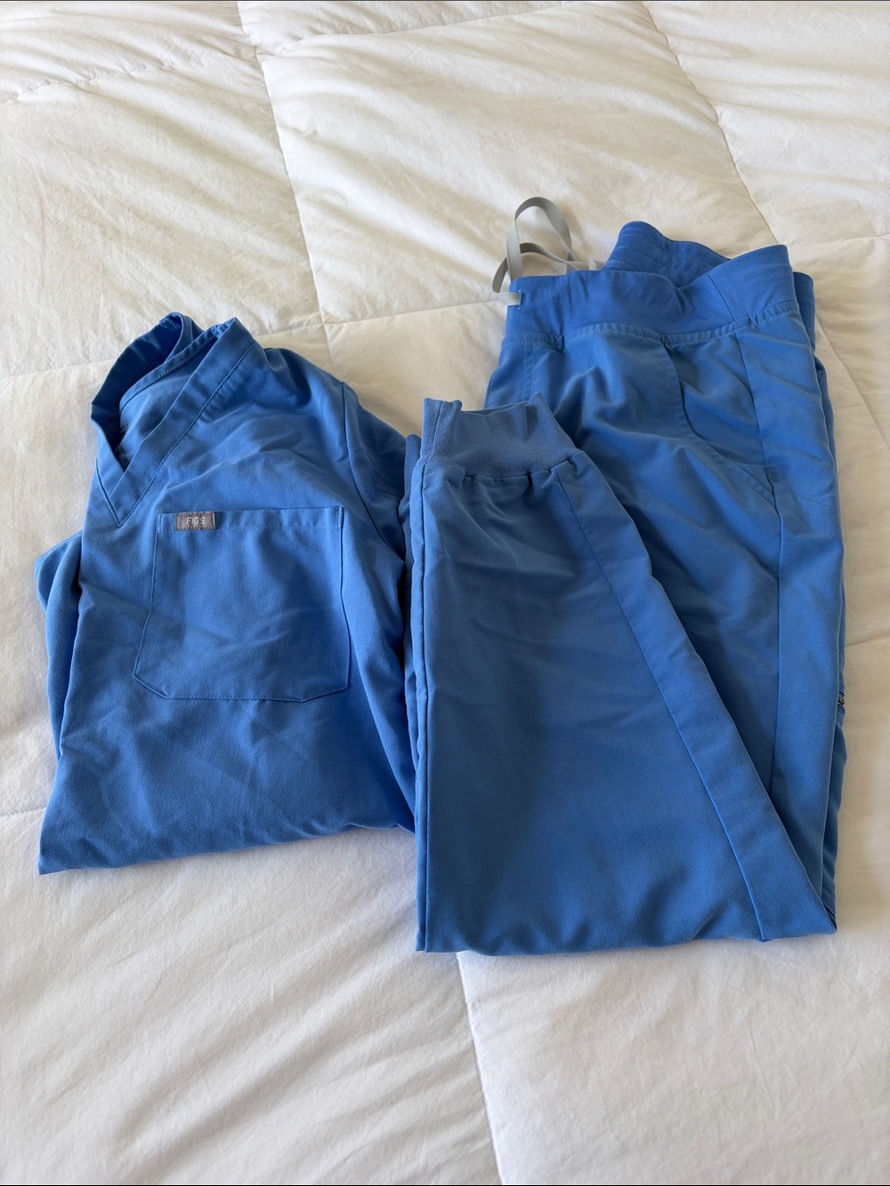 Blue figs small top medium petite bottom